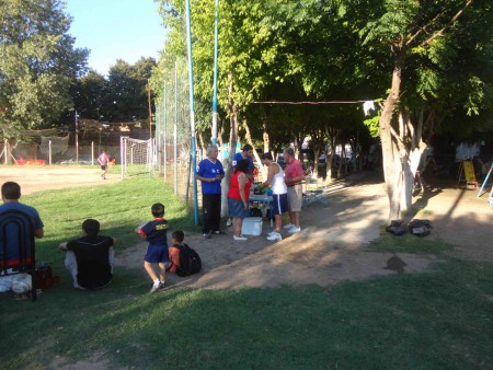 INGRESO PRINCIPAL AL CLUB, EN UNA JORNADA TIPICA